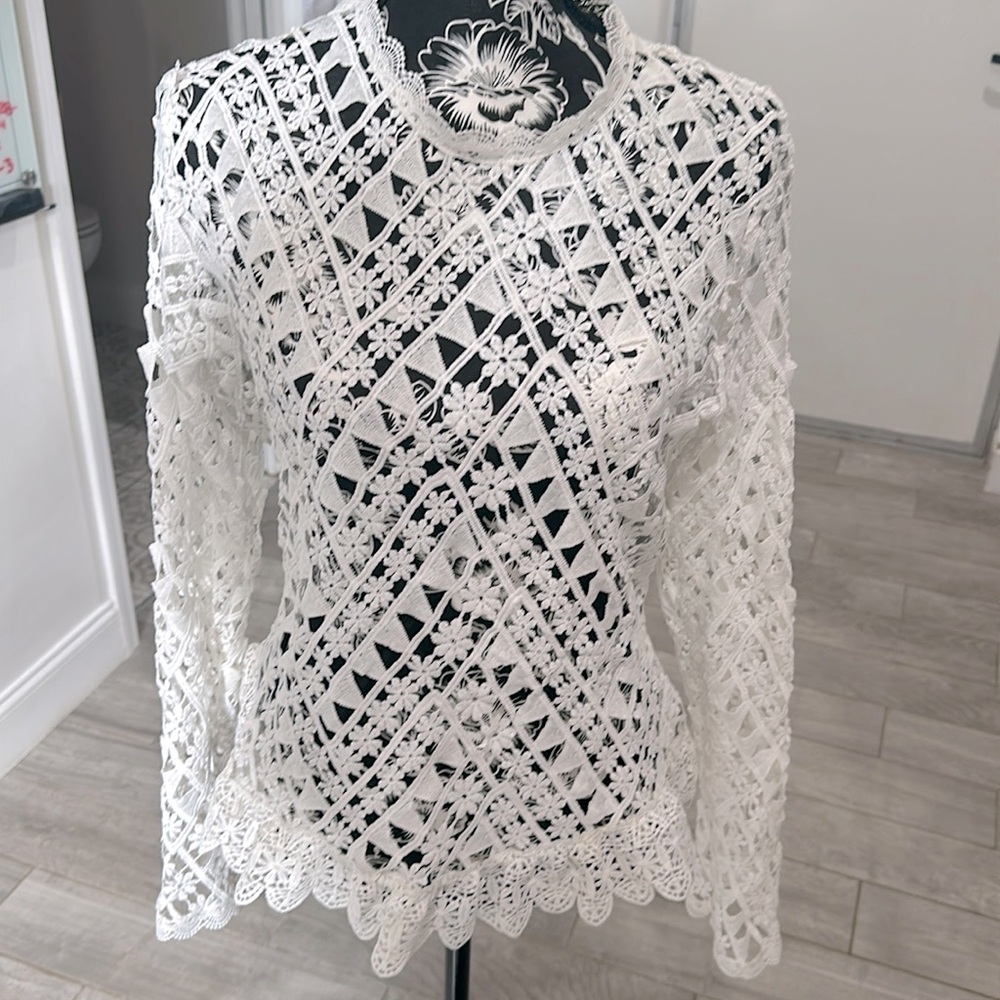 White lace long sleeve